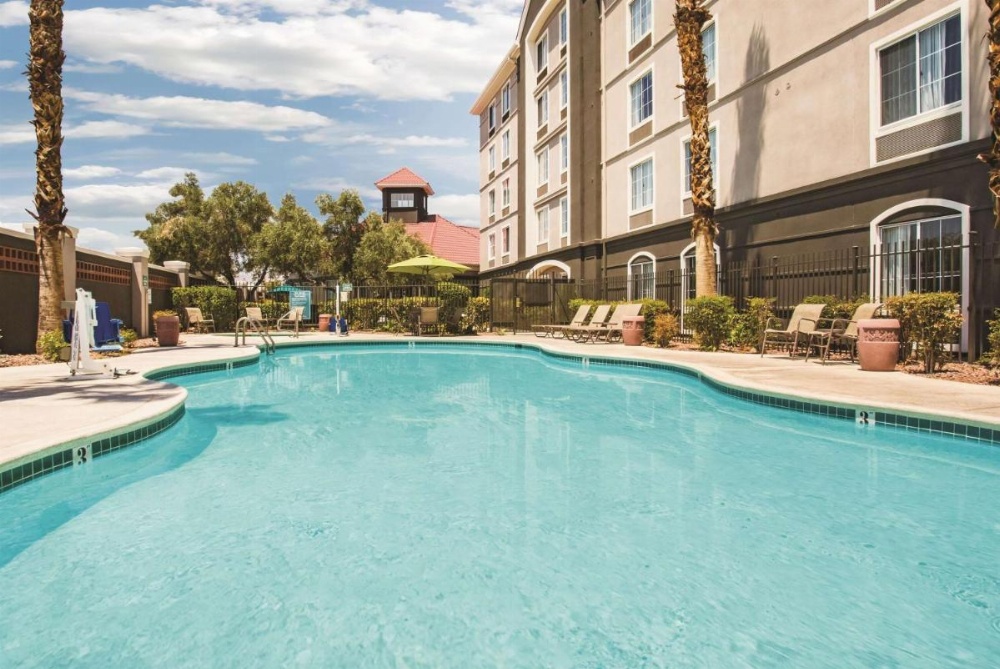 La Quinta Inn & Suites by Wyndham Las Vegas Summerlin Tech Image 14