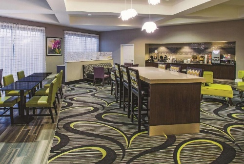 La Quinta Inn & Suites by Wyndham Las Vegas Summerlin Tech image 37